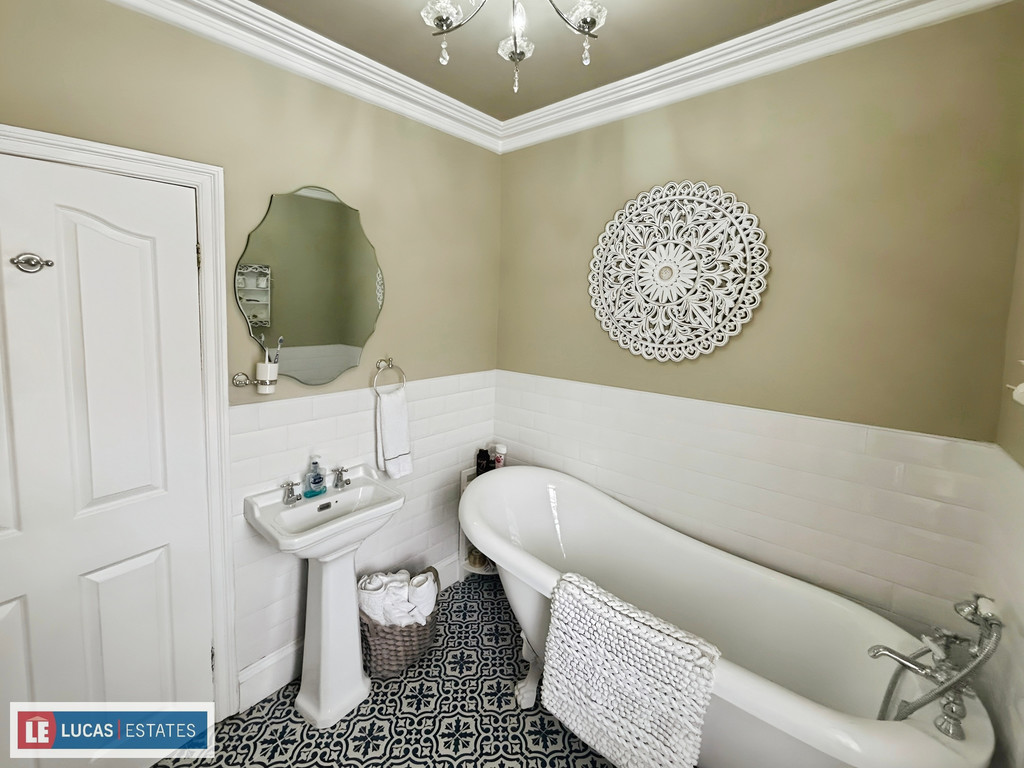 2 bed terraced house for sale in John Street, Bargoed  - Property Image 24