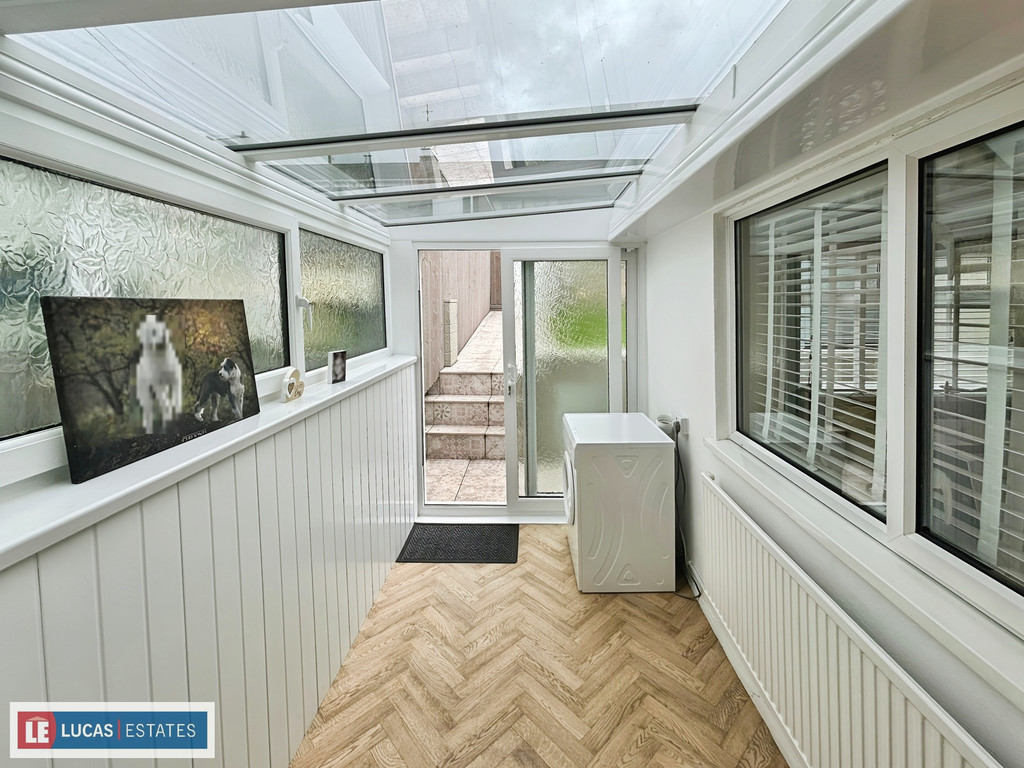2 bed terraced house for sale in John Street, Bargoed  - Property Image 15