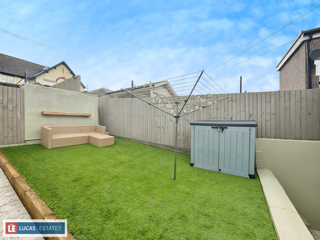 2 bed terraced house for sale in John Street, Bargoed  - Property Image 26