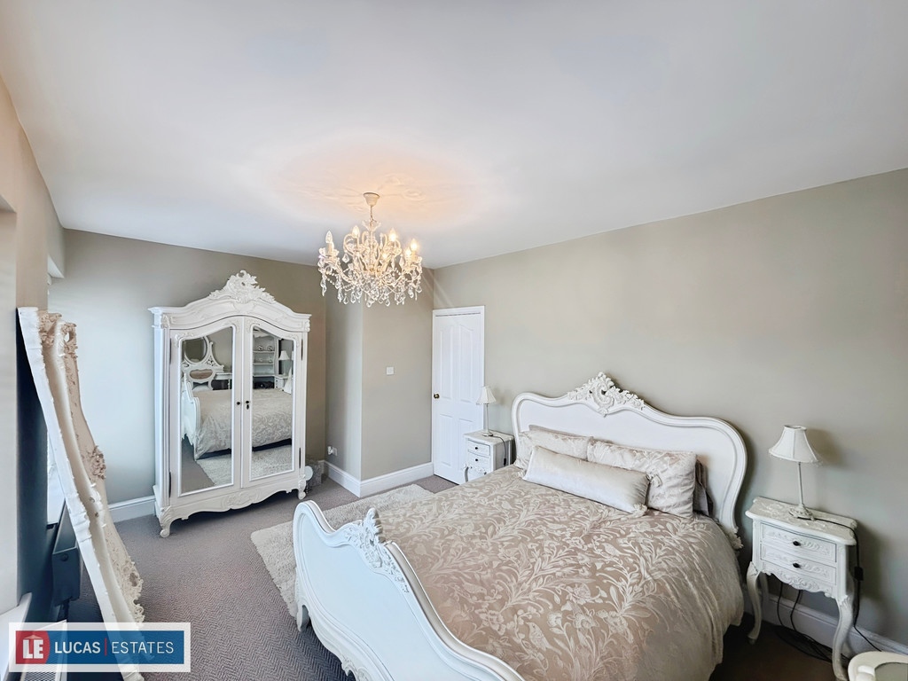 2 bed terraced house for sale in John Street, Bargoed  - Property Image 18