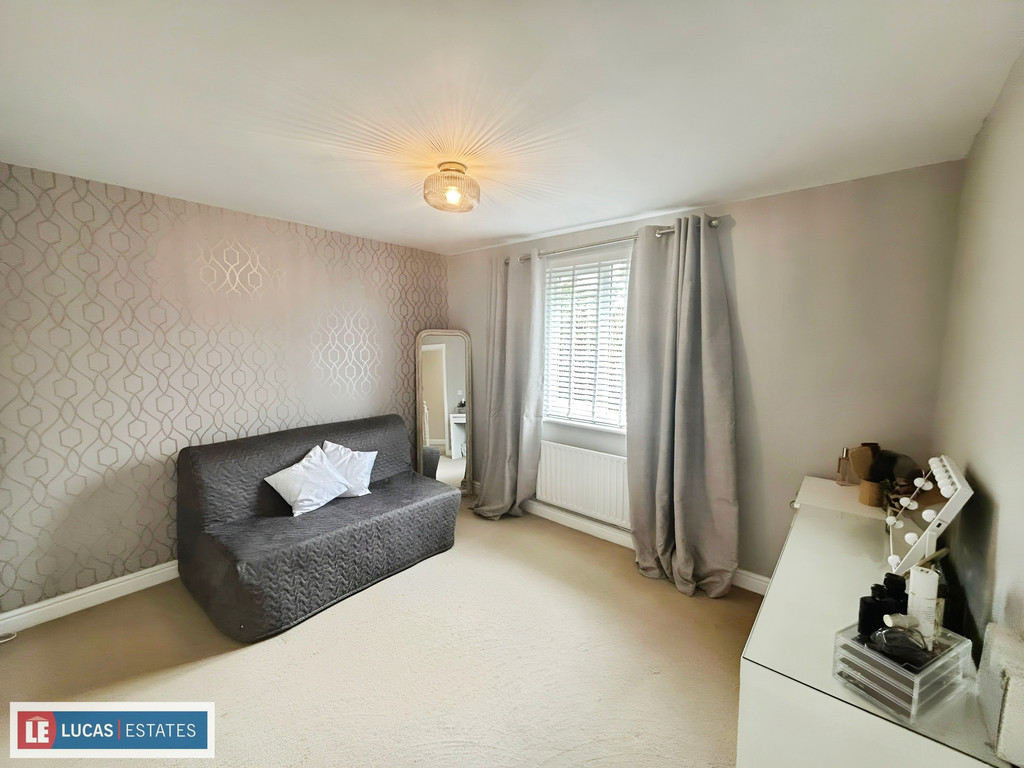 5 bed detached house for sale in Buzzard Way, Penallta, Hengoed  - Property Image 34