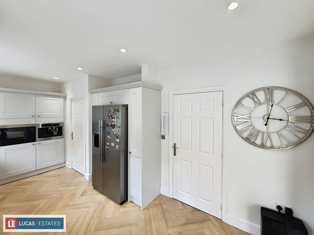 5 bed detached house for sale in Buzzard Way, Penallta, Hengoed  - Property Image 12