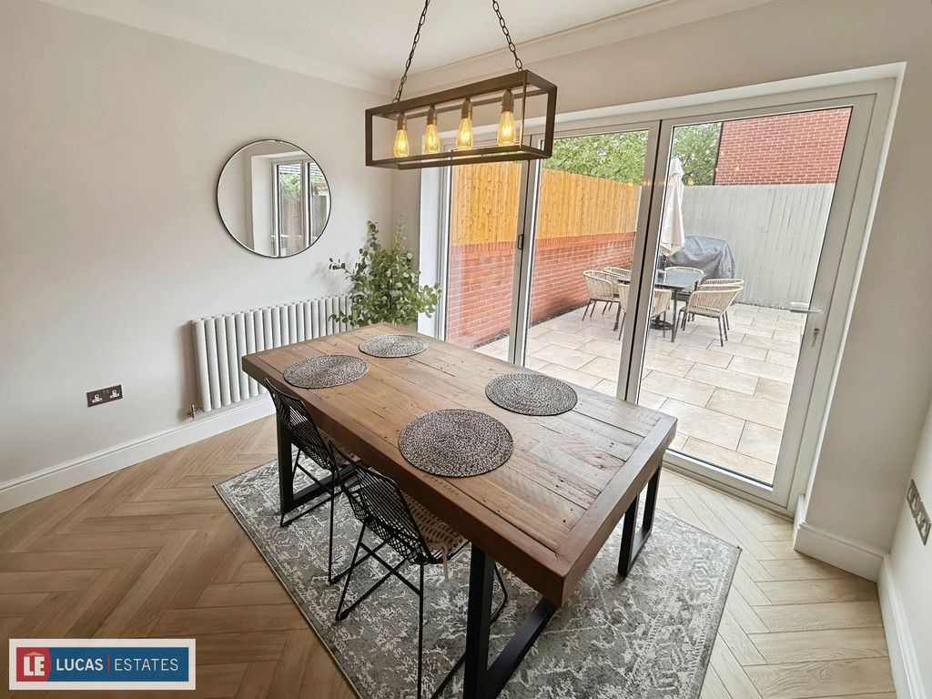 5 bed detached house for sale in Buzzard Way, Penallta, Hengoed  - Property Image 9