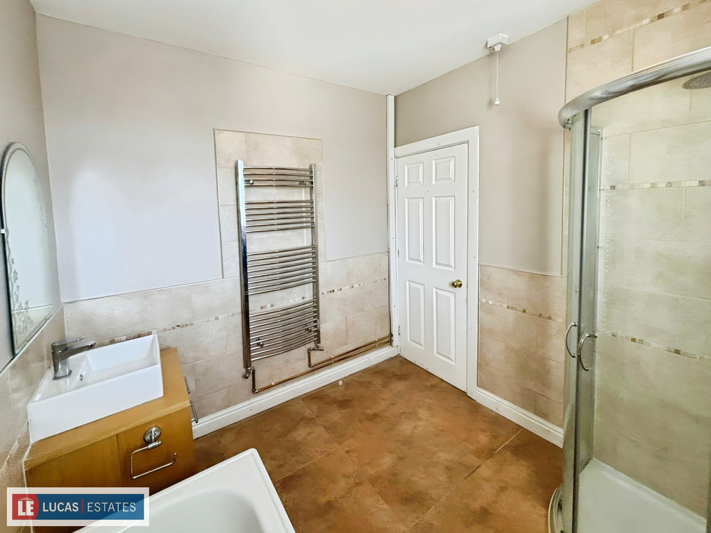 4 bed terraced house for sale in Horner Street, Tir-y-berth, Hengoed  - Property Image 23