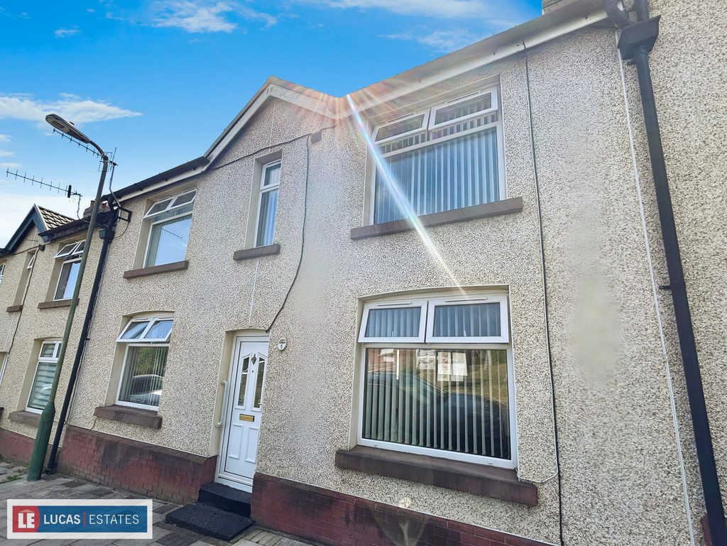 4 bed terraced house for sale in Horner Street, Tir-y-berth, Hengoed