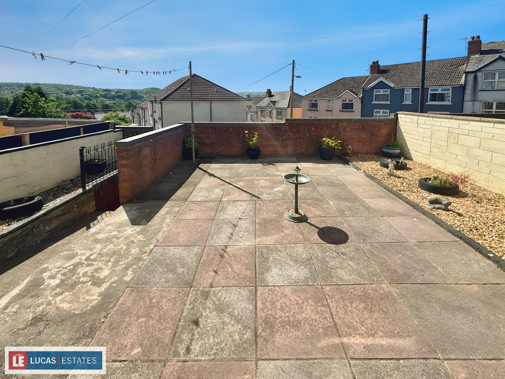 4 bed terraced house for sale in Horner Street, Tir-y-berth, Hengoed  - Property Image 27