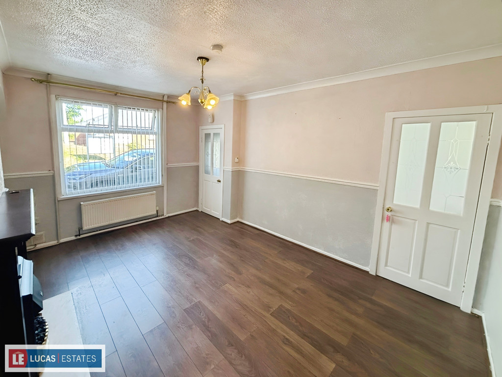 4 bed terraced house for sale in Horner Street, Tir-y-berth, Hengoed  - Property Image 8