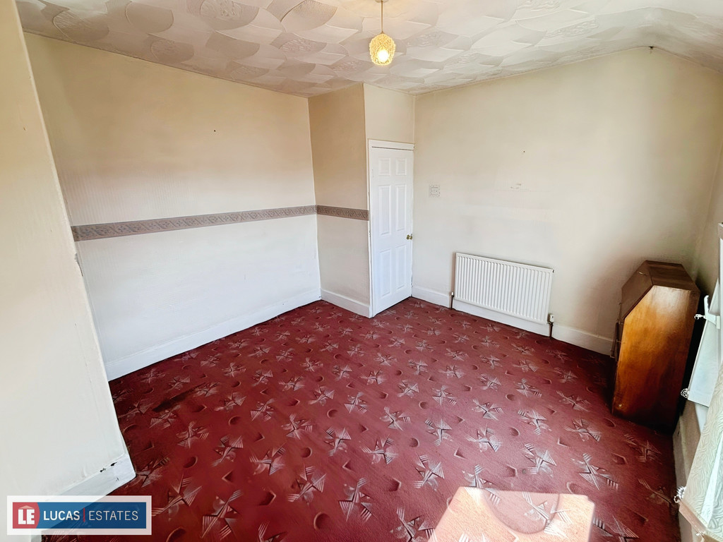4 bed terraced house for sale in Horner Street, Tir-y-berth, Hengoed  - Property Image 16