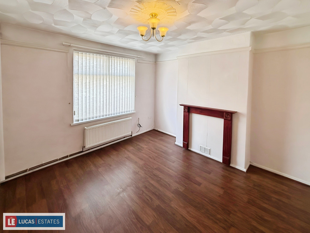 4 bed terraced house for sale in Horner Street, Tir-y-berth, Hengoed  - Property Image 3