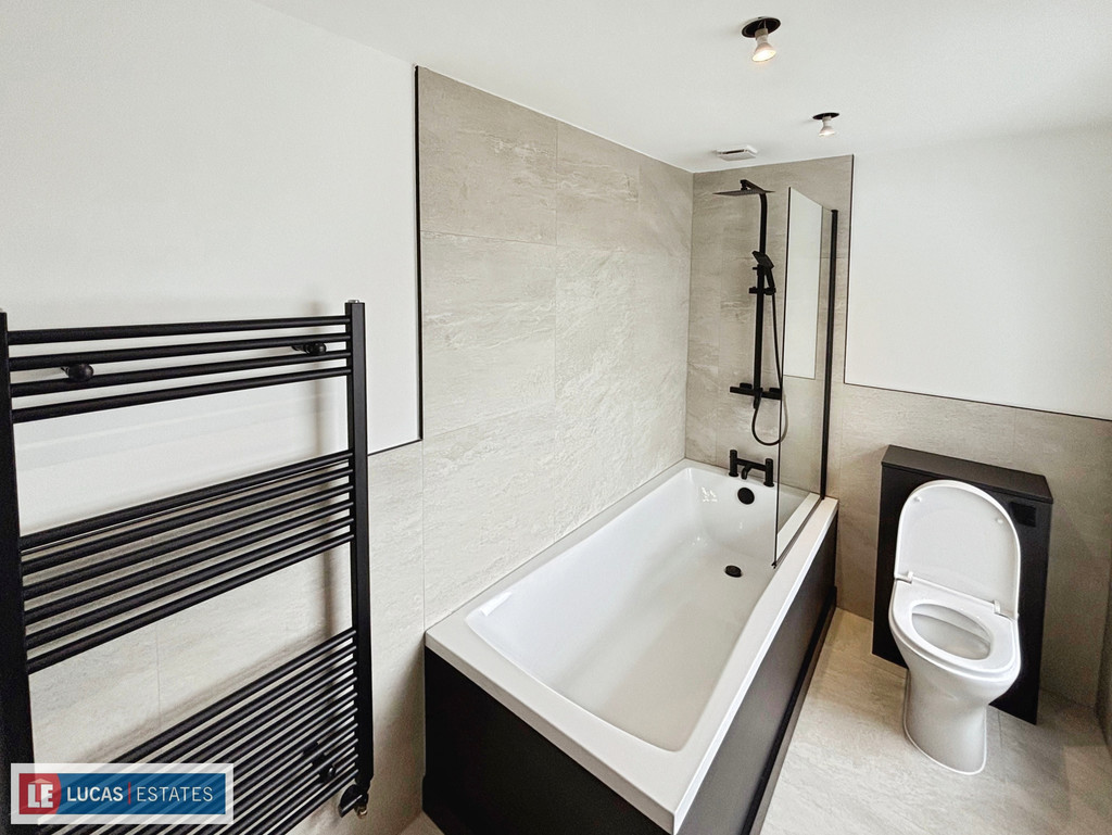 3 bed terraced house for sale in West Street, Bargoed  - Property Image 13