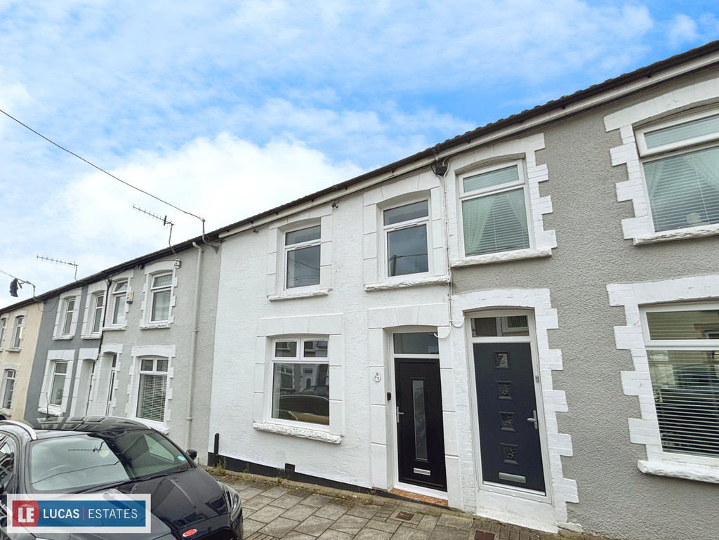 3 bed terraced house for sale in West Street, Bargoed  - Property Image 1