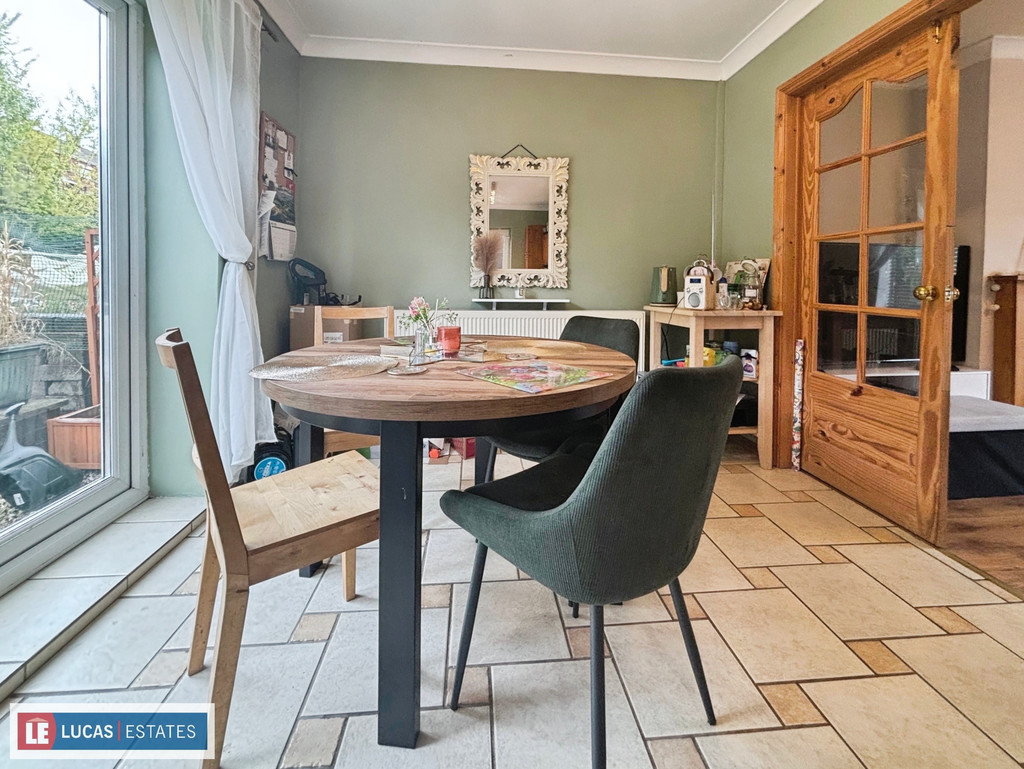3 bed semi-detached house for sale in Heol Derw, Hengoed  - Property Image 4
