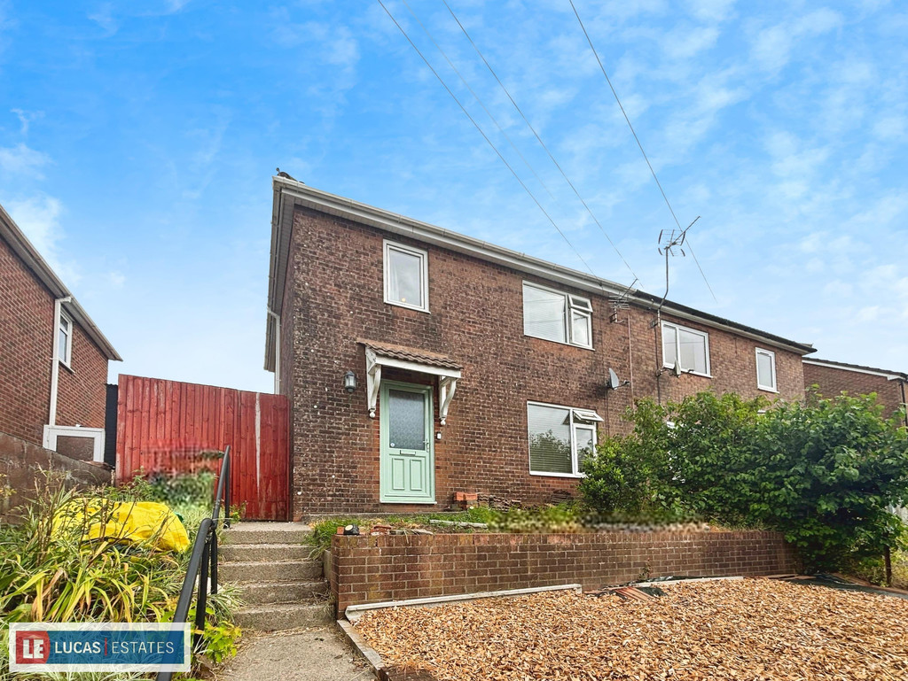 3 bed semi-detached house for sale in Heol Derw, Hengoed - Property Image 1