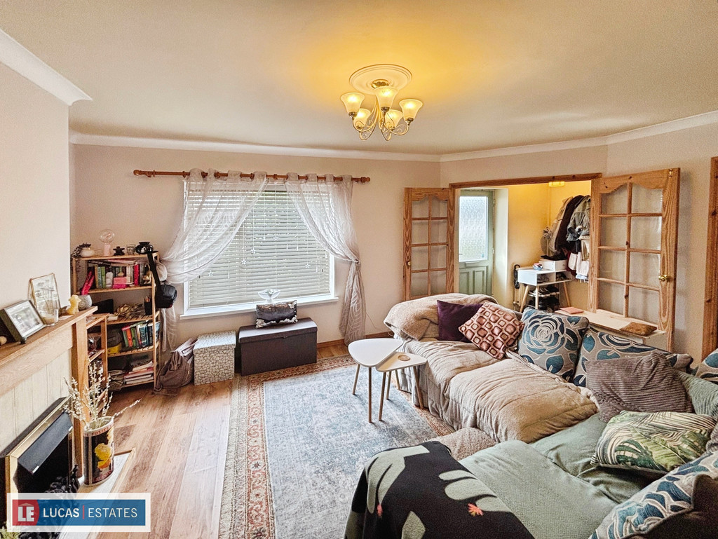 3 bed semi-detached house for sale in Heol Derw, Hengoed  - Property Image 6