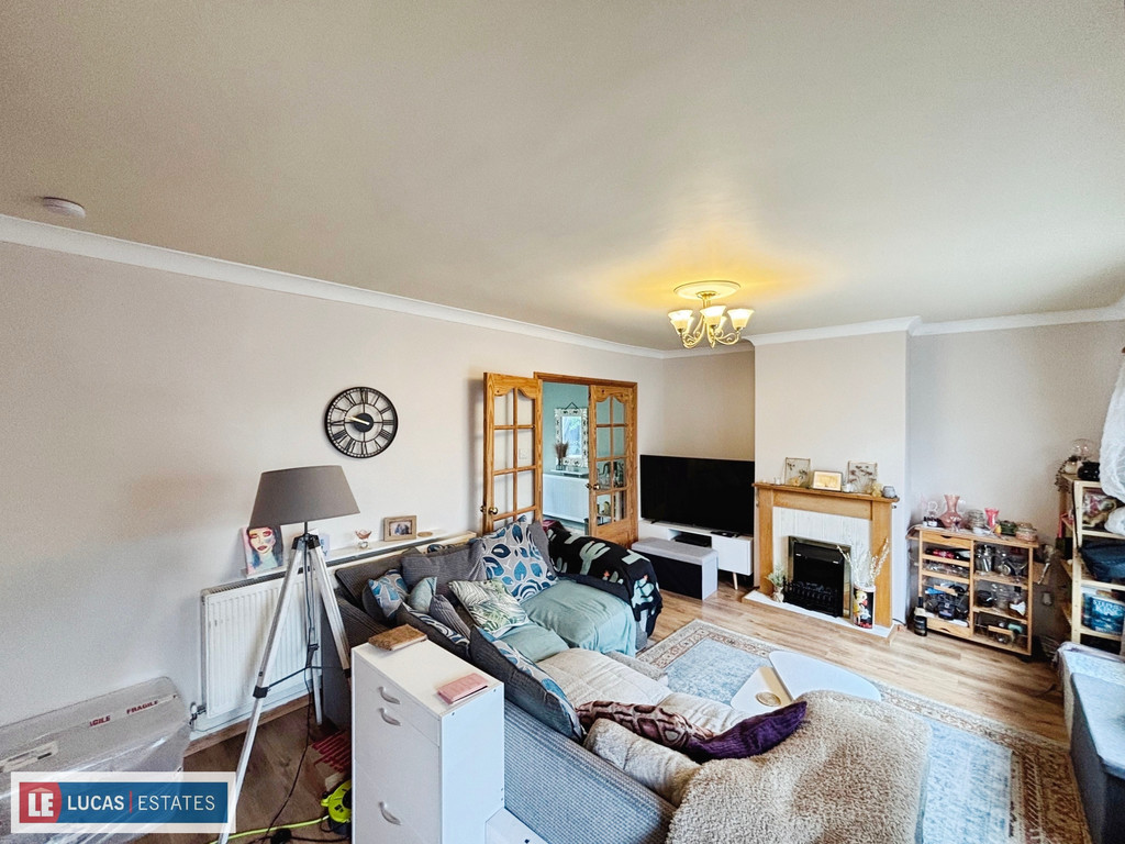 3 bed semi-detached house for sale in Heol Derw, Hengoed  - Property Image 5