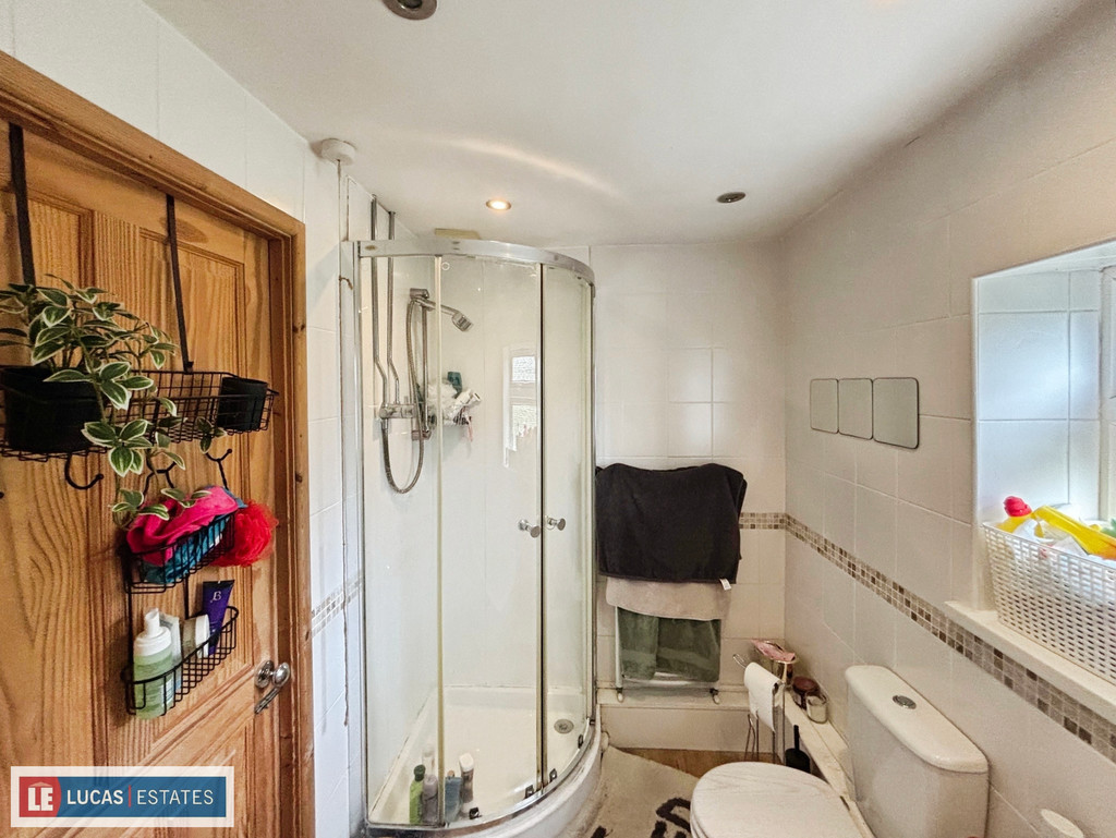 3 bed semi-detached house for sale in Heol Derw, Hengoed  - Property Image 12
