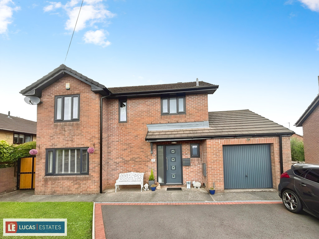 4 bed detached house for sale in Denleigh Close, Bargoed  - Property Image 32