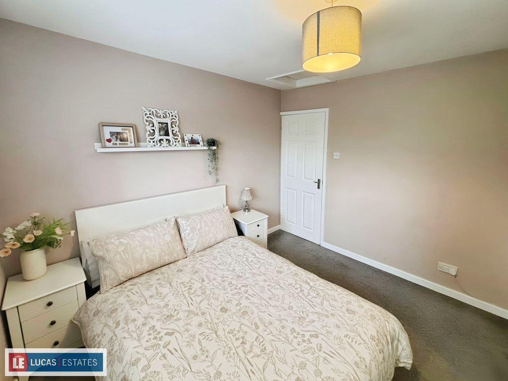 4 bed detached house for sale in Denleigh Close, Bargoed  - Property Image 18