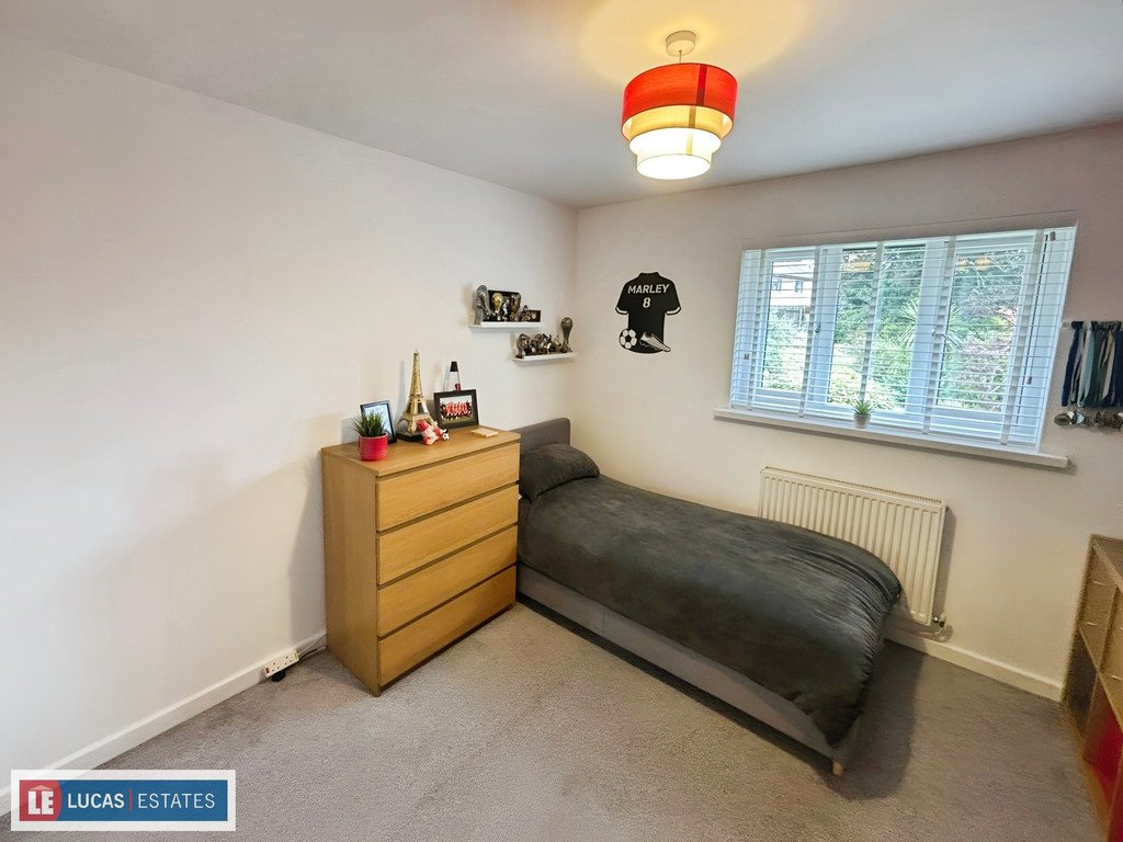 4 bed detached house for sale in Denleigh Close, Bargoed  - Property Image 20
