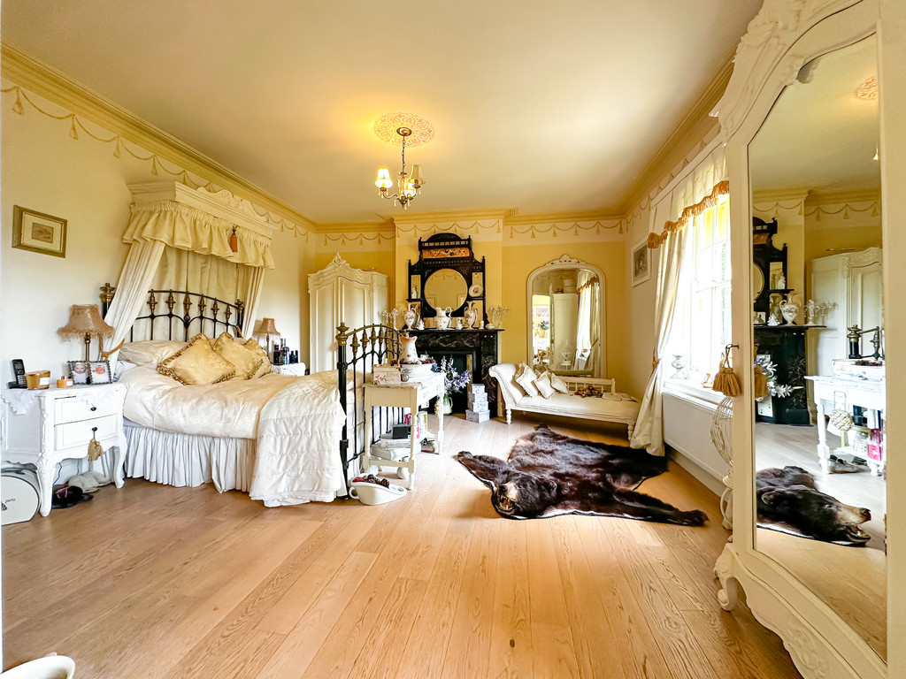 8 bed detached house for sale in Britania Villas, Blackwood  - Property Image 10