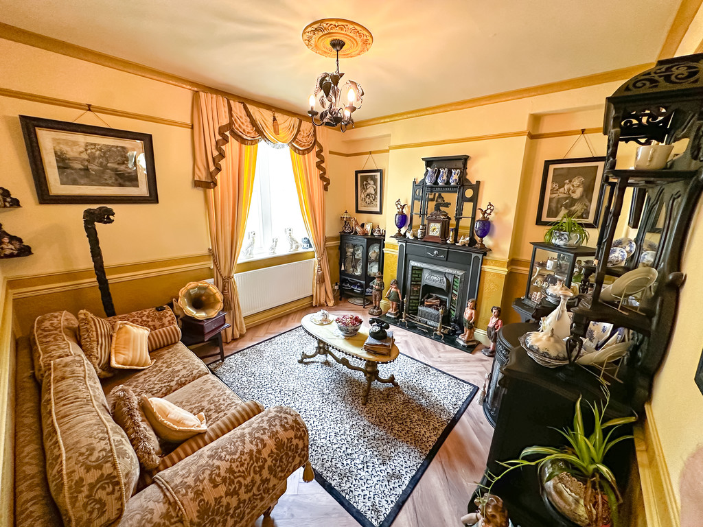 8 bed detached house for sale in Britania Villas, Blackwood  - Property Image 9