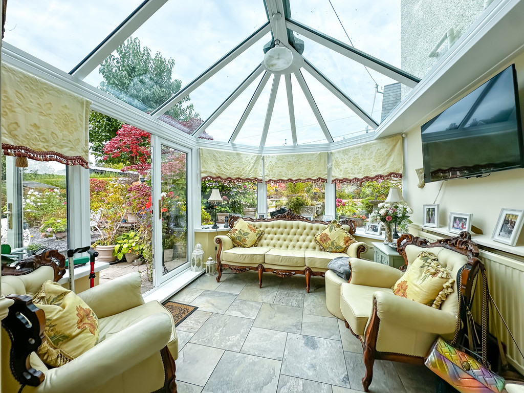 8 bed detached house for sale in Britania Villas, Blackwood  - Property Image 8