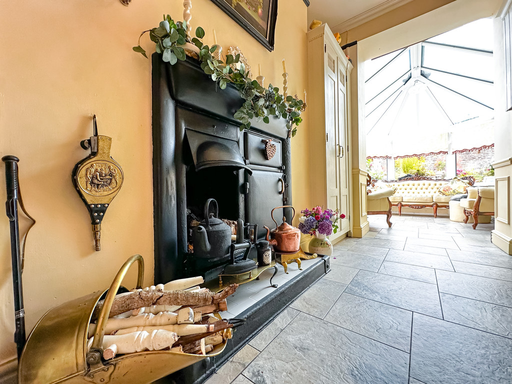 8 bed detached house for sale in Britania Villas, Blackwood  - Property Image 7