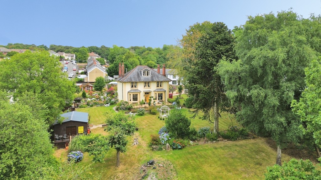 8 bed  for sale in Britania Villas, Blackwood
