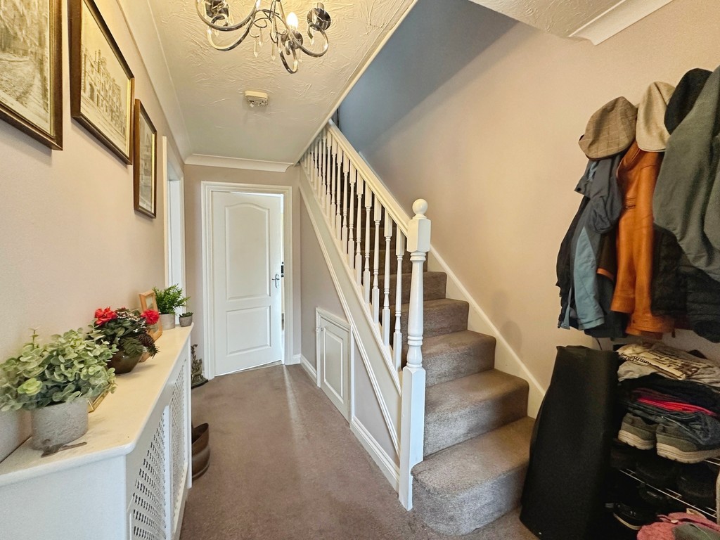 3 bed detached house for sale in Cae Ffynnon, Penybryn, Hengoed - Property Image 4
