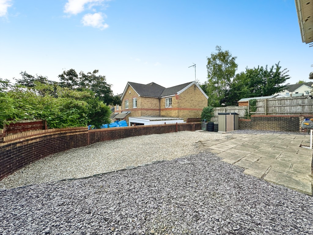 3 bed detached house for sale in Cae Ffynnon, Penybryn, Hengoed - Property Image 16