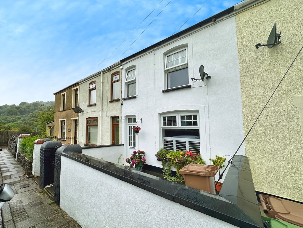 2 bed terraced house for sale in Church Terrace, New Tredegar - Property Image 1