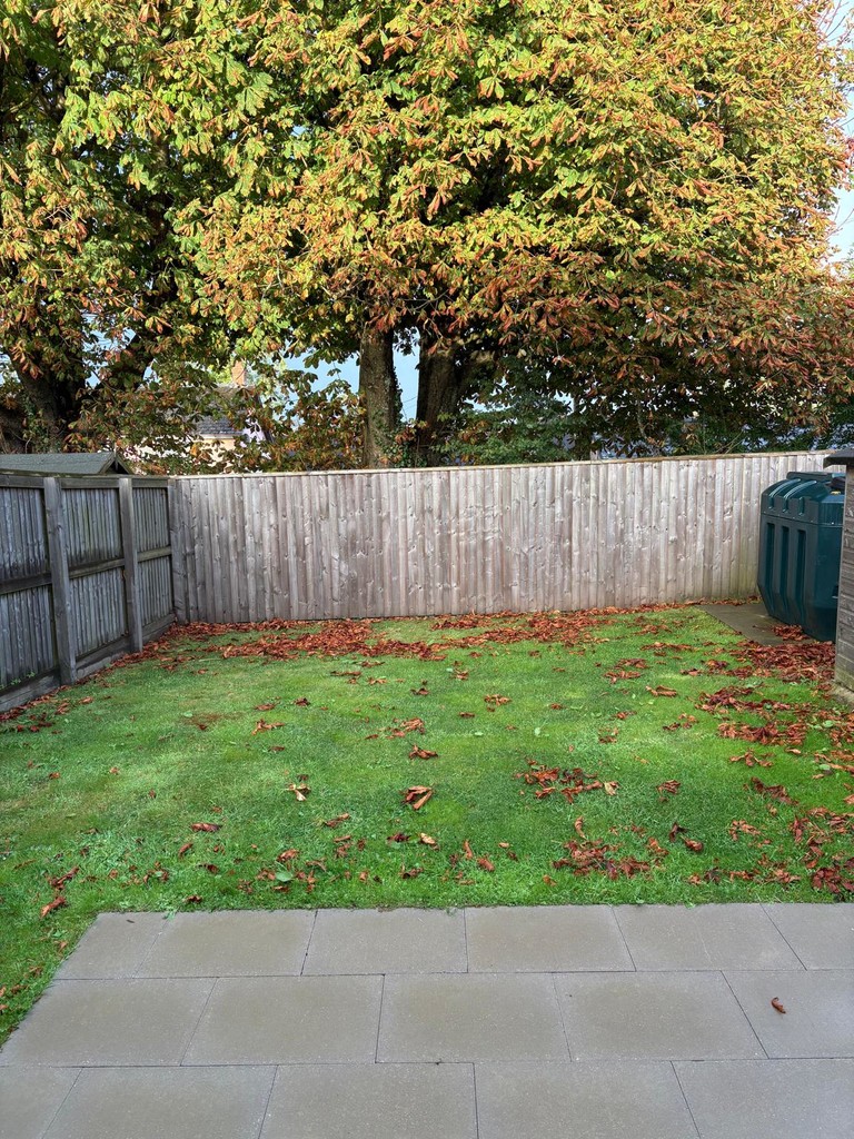 2 bed semi-detached bungalow for sale in Potters Grove, Templeton  - Property Image 8