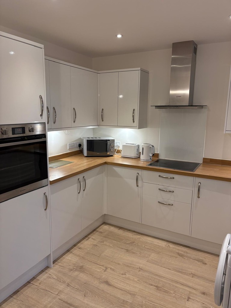 2 bed semi-detached bungalow for sale in Potters Grove, Templeton  - Property Image 2