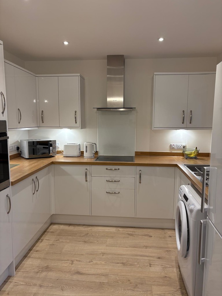 2 bed semi-detached bungalow for sale in Potters Grove, Templeton  - Property Image 3