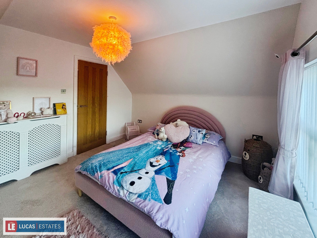 3 bed detached bungalow for sale in Heol Fargoed, Bargoed  - Property Image 36