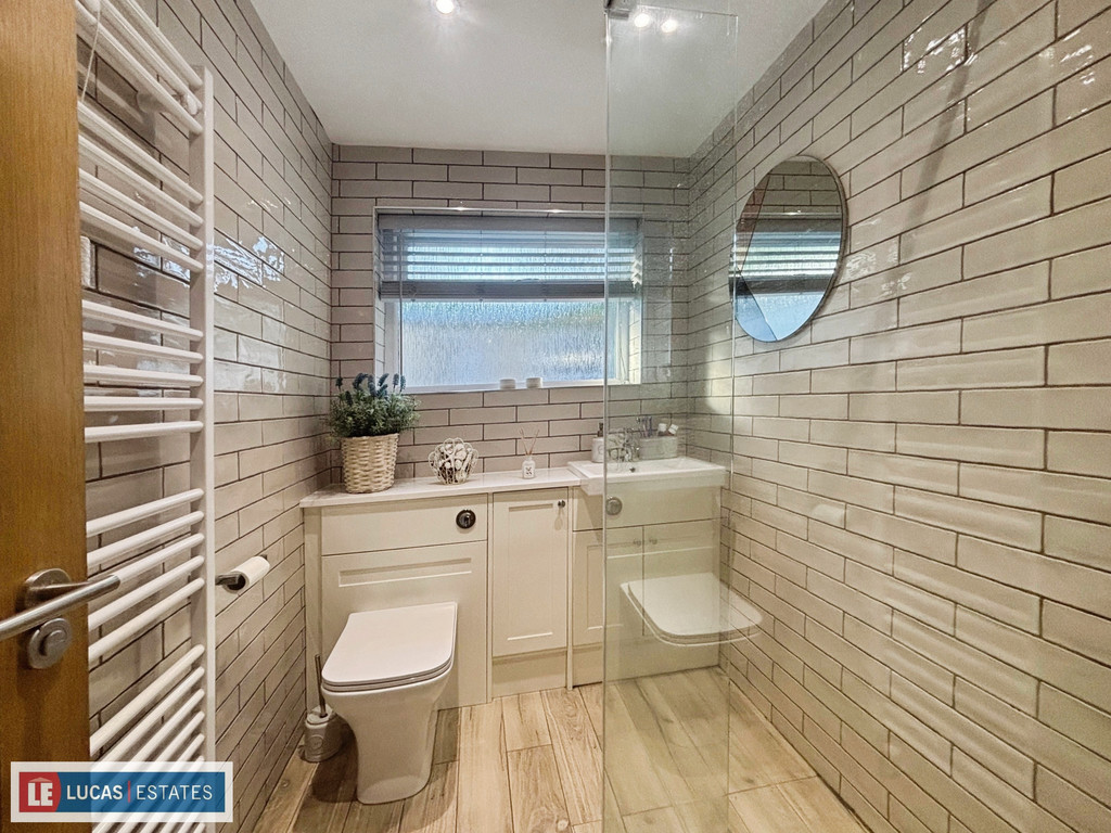 3 bed detached bungalow for sale in Heol Fargoed, Bargoed  - Property Image 20