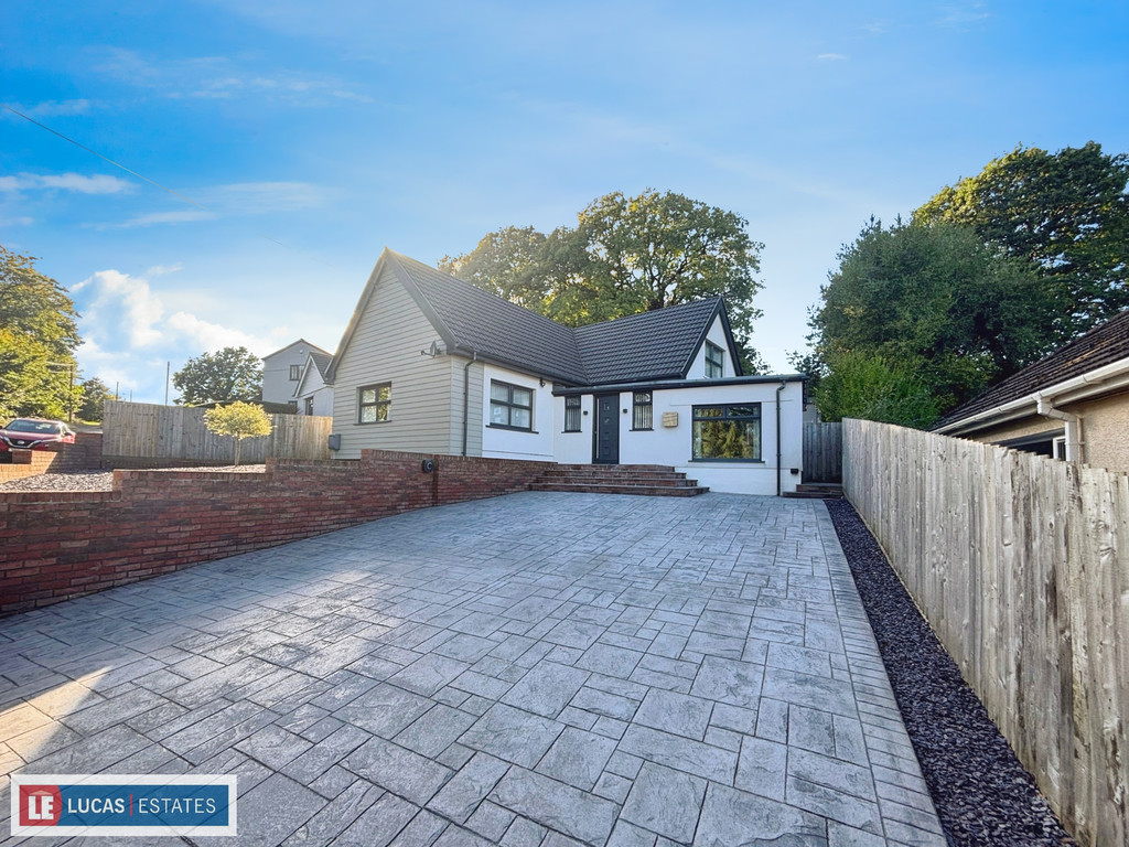 3 bed detached bungalow for sale in Heol Fargoed, Bargoed