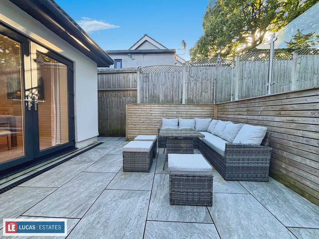 3 bed detached bungalow for sale in Heol Fargoed, Bargoed  - Property Image 38