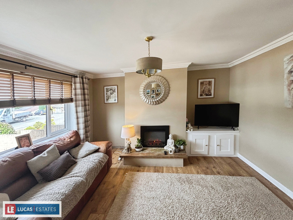 2 bed semi-detached bungalow for sale in Lon-y-celyn, Nelson, Treharris  - Property Image 7