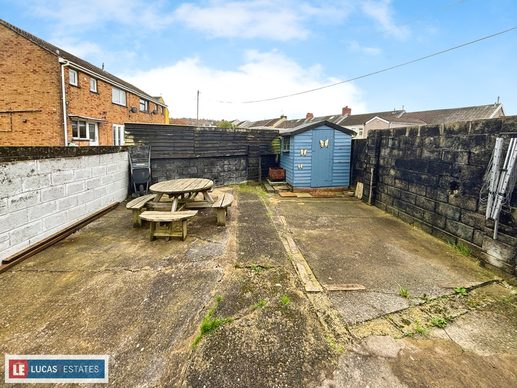 3 bed terraced house for sale in Ty Llwyd Walk, Aberbargoed  - Property Image 25