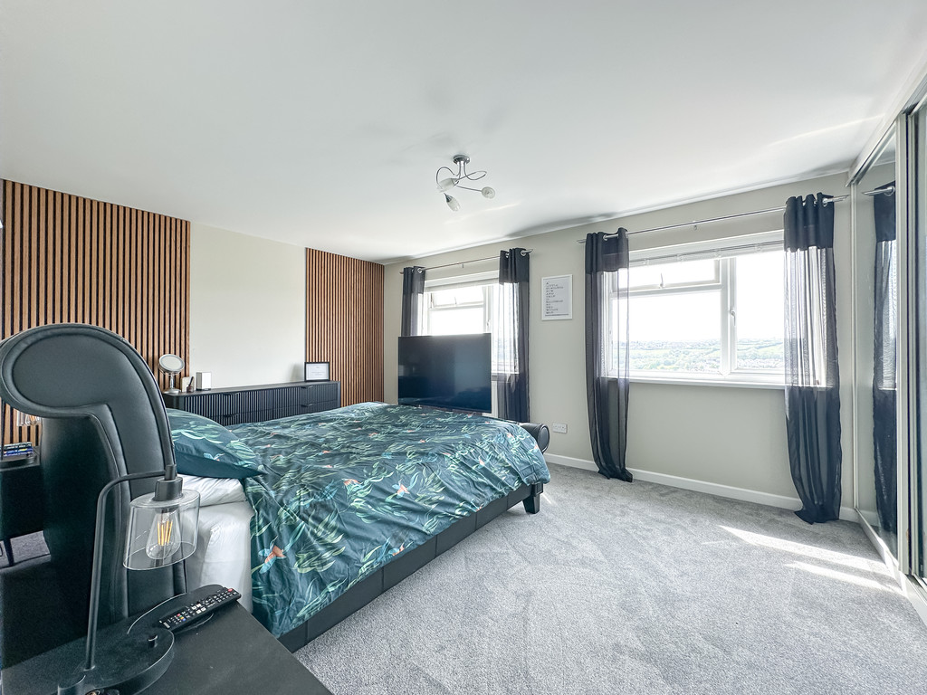 3 bed semi-detached house for sale in Edward Street, Fairview  - Property Image 9