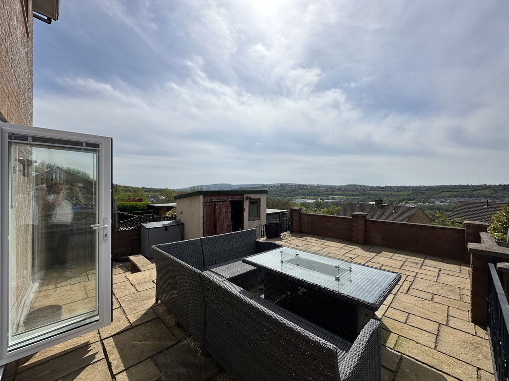 3 bed semi-detached house for sale in Edward Street, Fairview  - Property Image 18