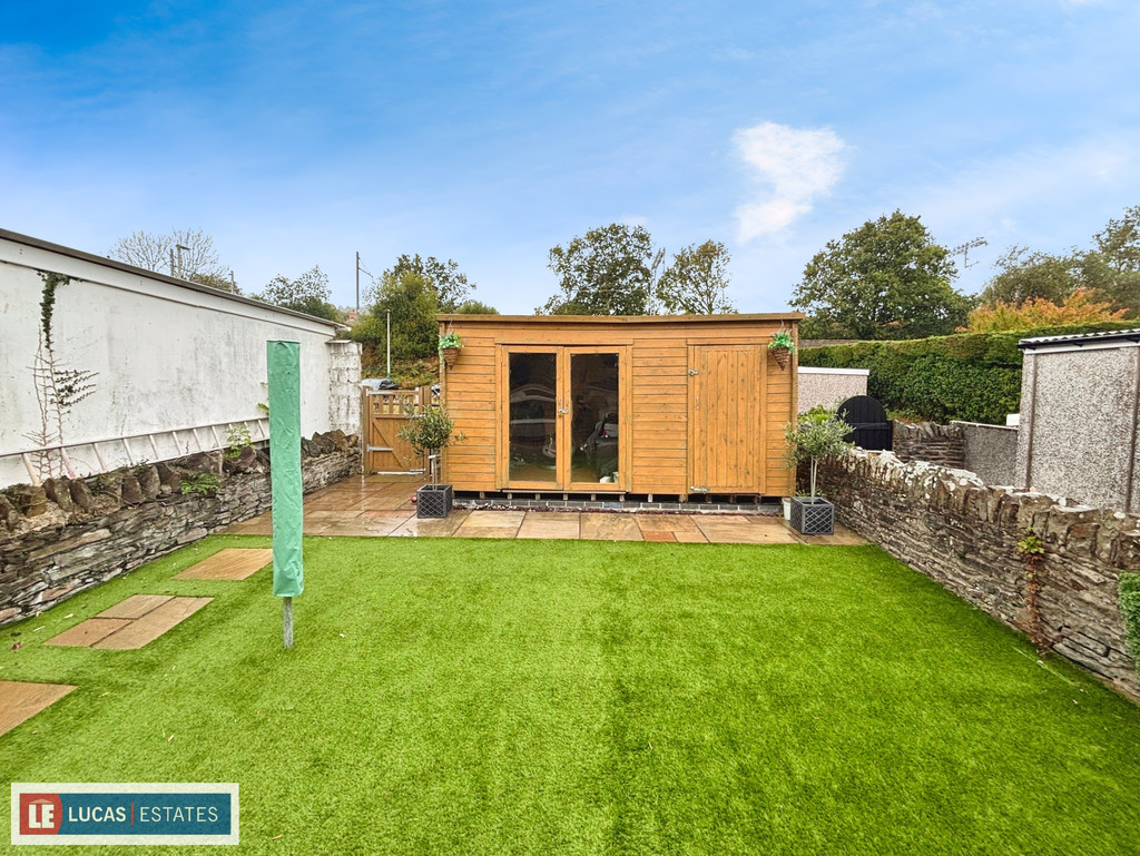 3 bed semi-detached house for sale in Lewis Street, Ystrad Mynach  - Property Image 29