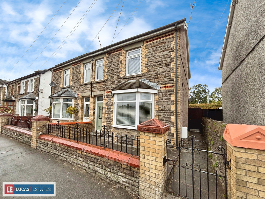 3 bed semi-detached house for sale in Lewis Street, Ystrad Mynach  - Property Image 32