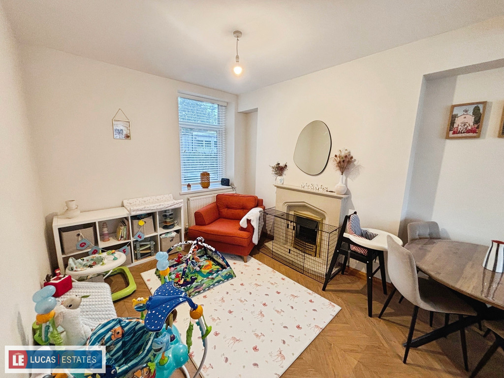 3 bed semi-detached house for sale in Lewis Street, Ystrad Mynach  - Property Image 7