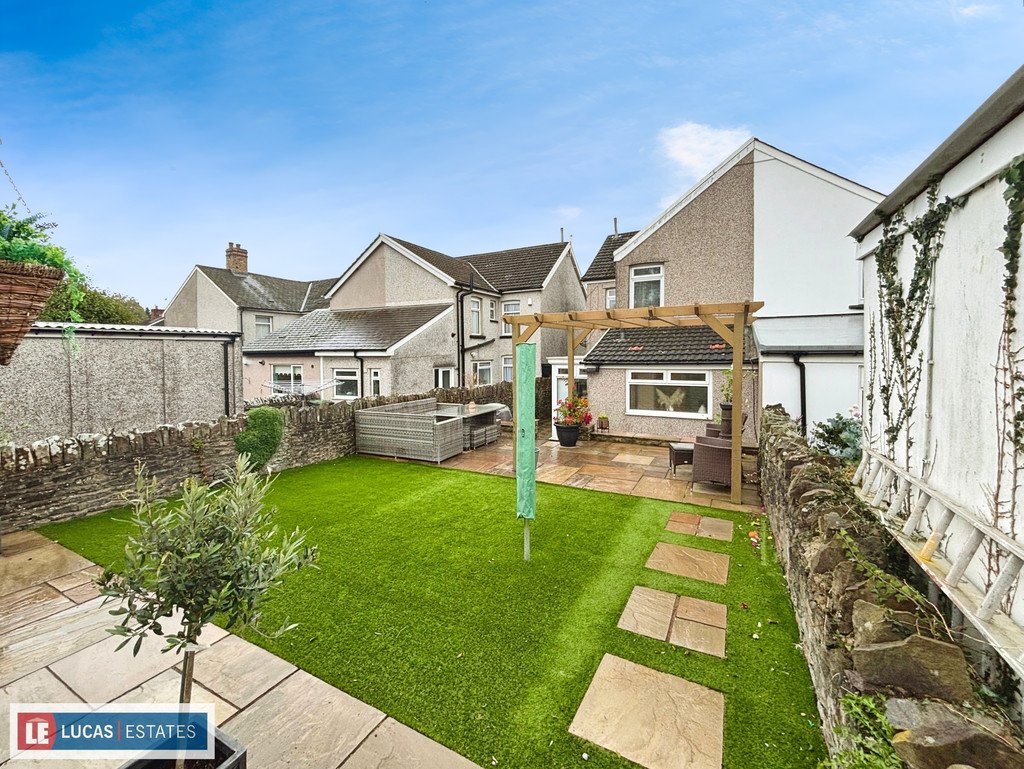 3 bed semi-detached house for sale in Lewis Street, Ystrad Mynach  - Property Image 31