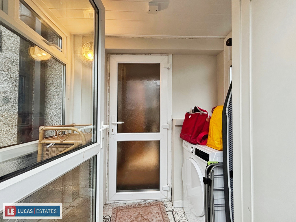 3 bed semi-detached house for sale in Lewis Street, Ystrad Mynach  - Property Image 13