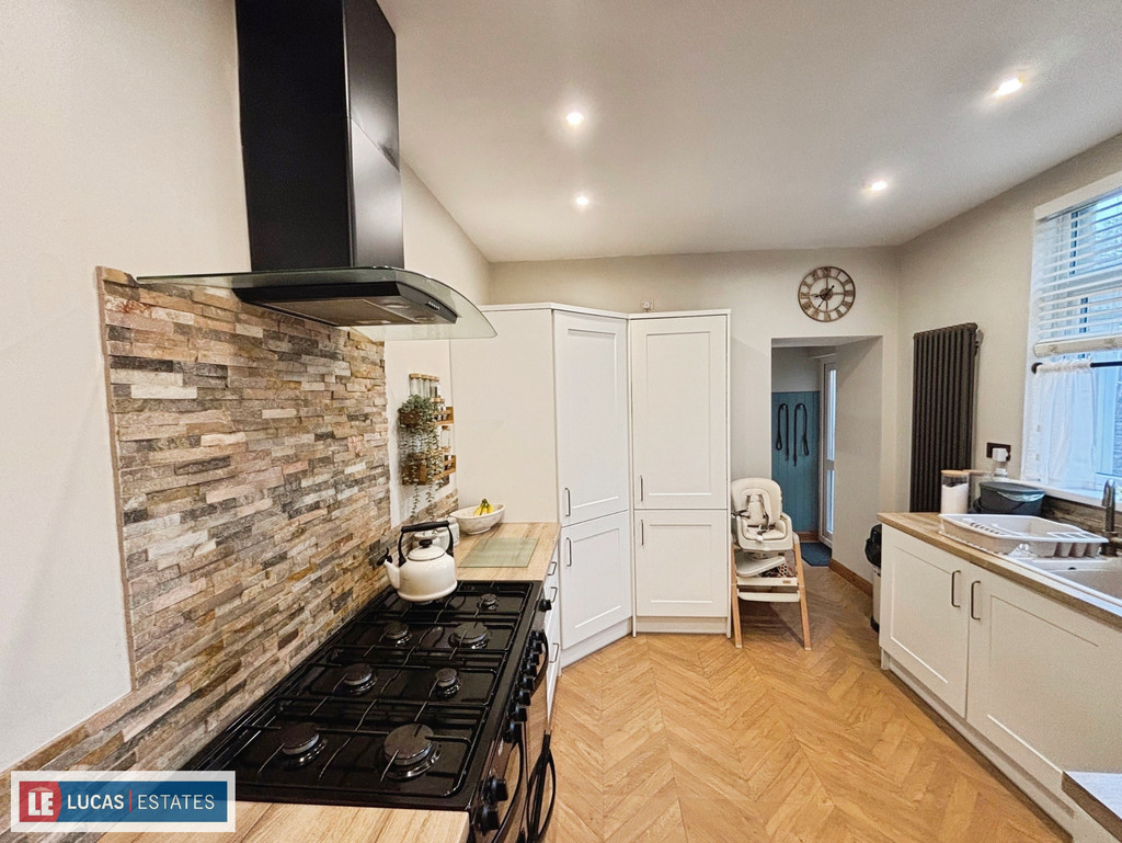 3 bed semi-detached house for sale in Lewis Street, Ystrad Mynach  - Property Image 3