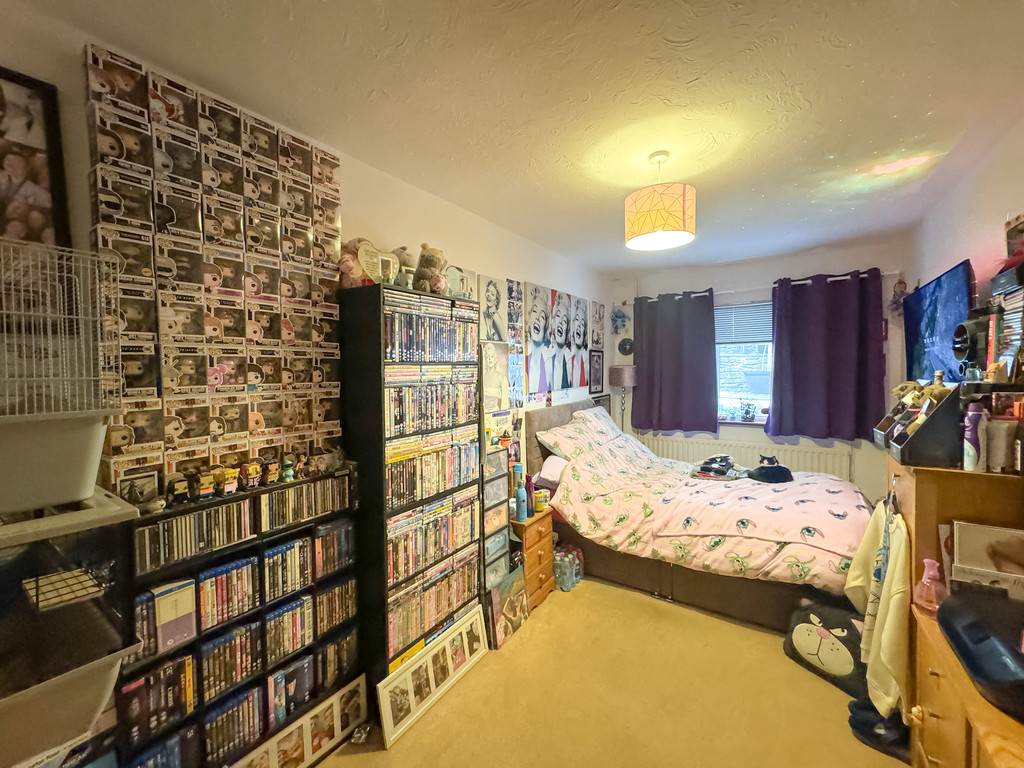 4 bed detached bungalow for sale in Woodfieldside, Blackwood  - Property Image 11