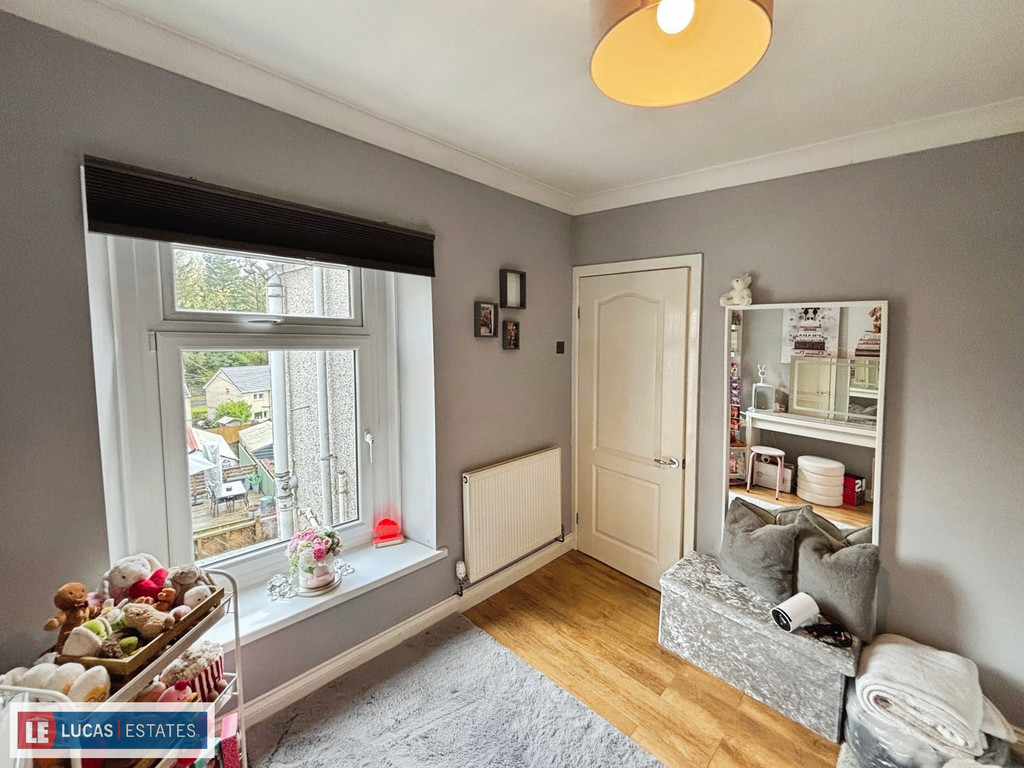 3 bed terraced house for sale in Gelligroes Road, Pontllanfraith, Blackwood  - Property Image 19